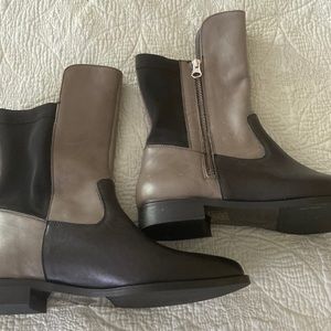 NWOT leather zip boots size 39